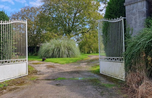 Saint-Denis-d'Aclon Casa | A typical norman house located in the countryside at 5km from the see