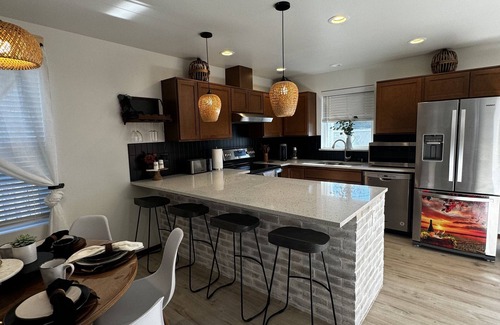 Everett Casa | A unique country styled home in the heart of the city.