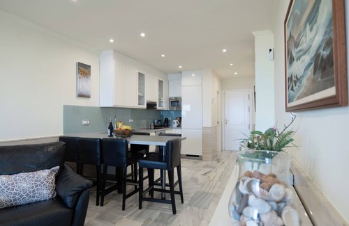 Calahonda Apartamento | UN PARAISO UNICO en Royal Beach, Mijas playa
