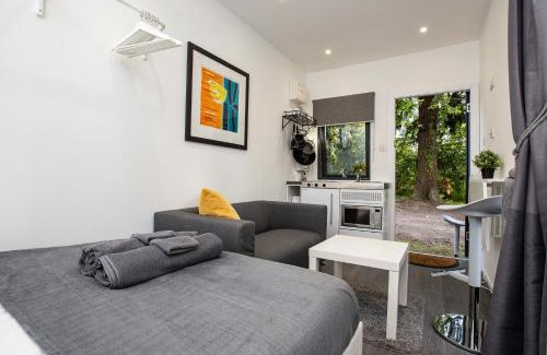 South Galson Cabina | A UNIQUE Experience in a Converted Shipping Containers, Glamness is Adults Only