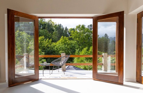 Vieira do Minho Casa | A unique hideaway, embraced by the breathtaking hillside of Caniçada, Gerês