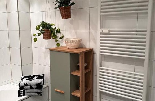 Laar Apartamento | A&V Apartments Wunderschöne Rheinblick Wohnung zum entspannen Apt Ela