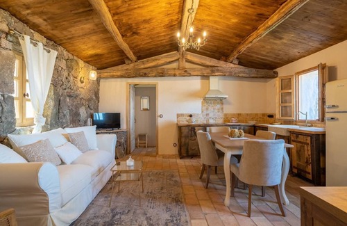 Viggianello Casa | A VIGNA CASEDDU A PUNTA sea view and swimming pool