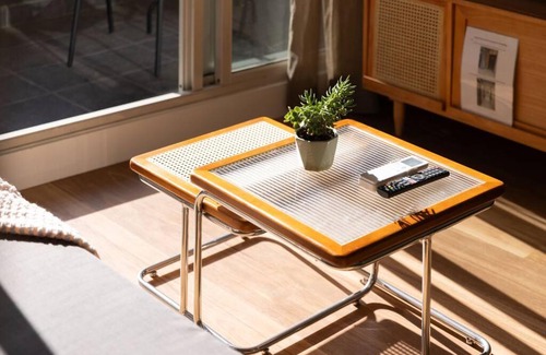 Braddon Apartamento | A Wabi-Sabi Style Apartment at City