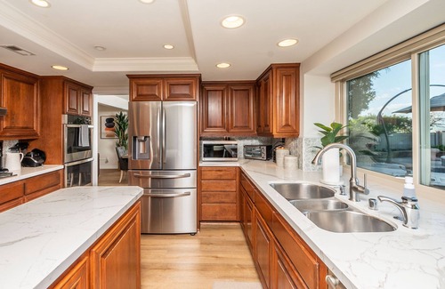 El Cajon Casa | A Walk in the Clouds: Stunning Views, Game Room, Pool & Hot Tub!