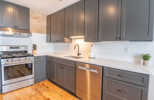 North Charleston Casa | A Walk in the Pines - Bright & Cute 3br 2ba Home