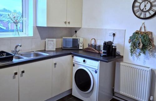 Newport Casa | A warm welcome from Wales 1 Mile from the ICC
