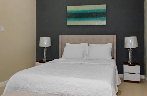 Orange Bay Apartamento | A Wave From It All @ Aqueducts