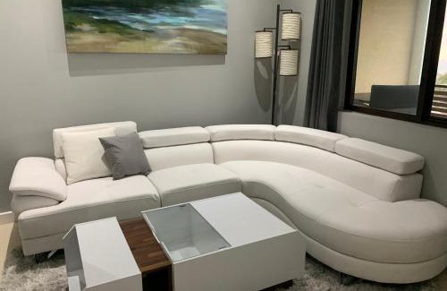 Orange Bay Apartamento | A Wave From It All @ Aqueducts