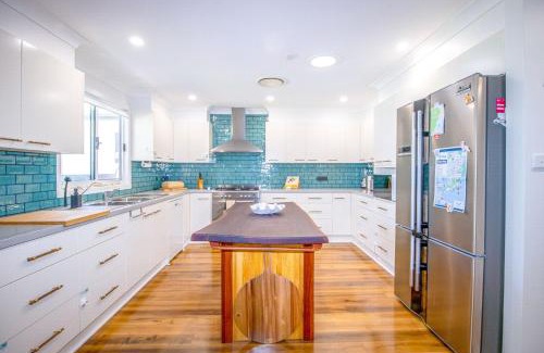 Berrara Casa | A Wave from it All