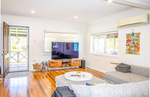 Berrara Casa | A Wave from it All