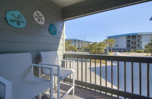 Cherry Grove Beach Casa | A Wave from it All - Sea Cabin 146