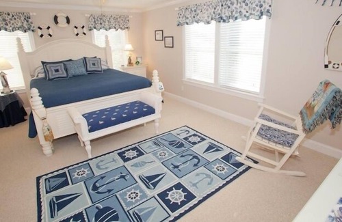 Croatan Beach Casa | A Wind Song (5-Bedroom Home) by RedAwning