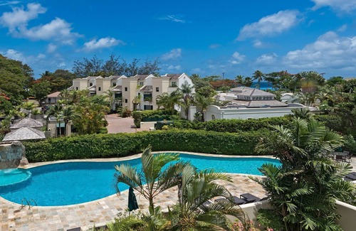 Mullins Casa | A Wonderful 4 Bedroom Townhouse In Mullins Bay. Short Walk To The Beach.