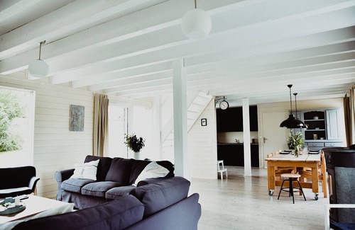 Devillac Casa | A wooden house, a blend of authenticity and refinement