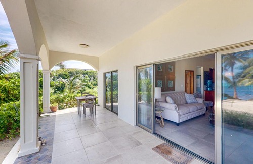 San Pedro Apartamento | A1 at Blue Water Beach Villas