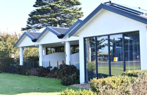 Port Fairy Hotel | A1 Motels and Apartments Port Fairy