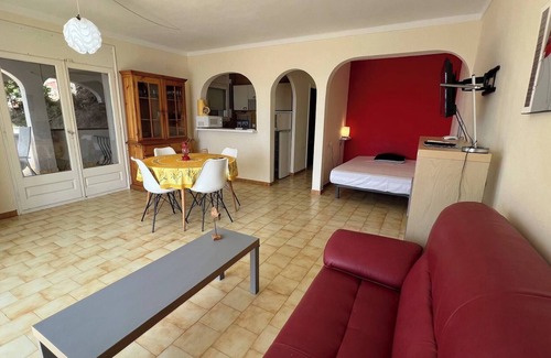 El Mas Fumats Apartamento | Apartamento A2 en Roses con vistas al mar AV-13