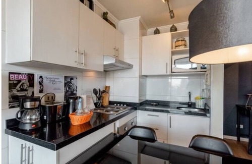 Las Rejas Apartamento | A2 lindo y comodo 2D 2 B full equipado hasta 6 pax metro en la puerta