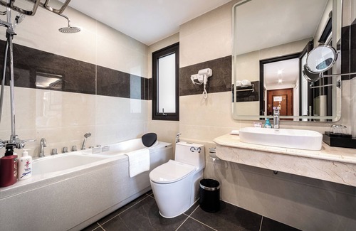 Tu Liem Hotel | A25 Hotel - 16 Mieu Dam