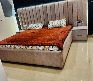 Karnal Apartamento | A5 tower flat number 708