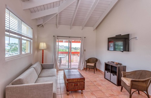 Contant Hill Apartamento | Marina View Village A6 Sea Star