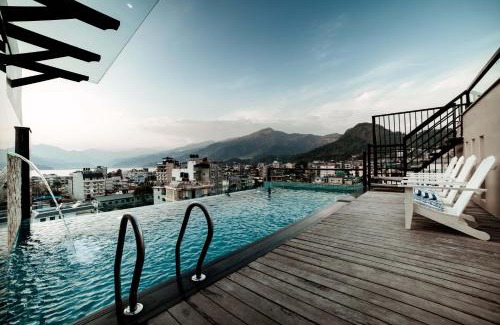 Pokhara Hotel | Aabas Pokhara by Barahi Hospitality