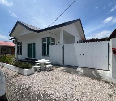 Semabok Casa | Aaira Guest House Melaka