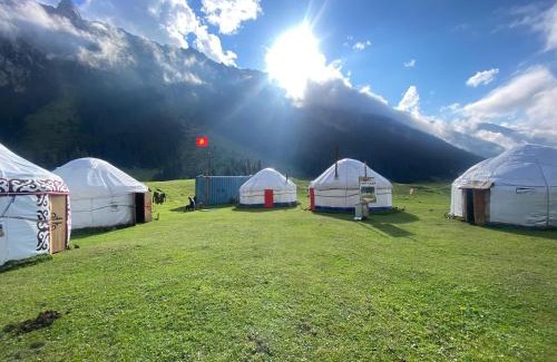Issyk-Kul Region Otro | Aalam yurt camp Altyn-Arashan