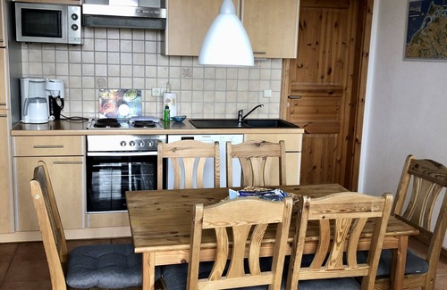 Ostseebad Wustrow Apartamento | Aalhaus Wustrow apartment to the meadow 900 m to the beach