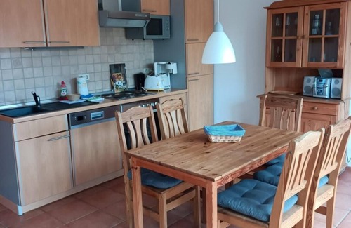 Ostseebad Wustrow Apartamento | Aalhaus Wustrow apartment to the meadow 900 m to the beach