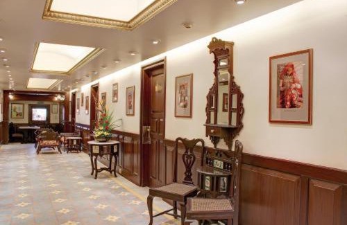 Faizabad Casa | AANANDA KUTIR PALACE-800 meter from SHREE RAM TEMPLE