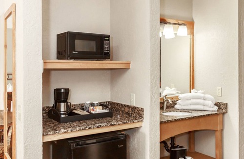Moab Hotel | Aarchway Inn