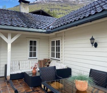 Stryn Apartamento | Aarnes house Stryn