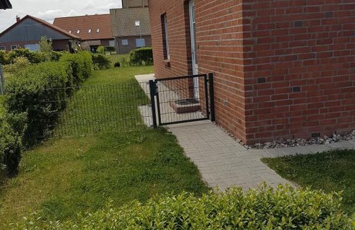 Zierow Casa | Aaron