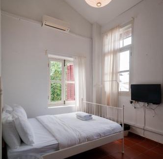 Historic George Town Casa | Aayu Church St - 7 mins to Esplanade, George Town