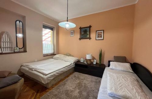 Abadszalok Apartamento | Abádi Major Kemencés Udvar