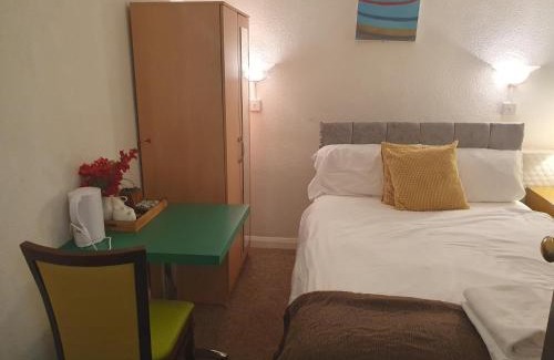 Acocks Green Hotel | Ababeel Hotel