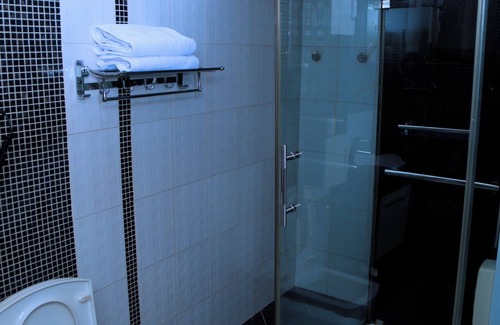 Bole Casa | Abat Guest House