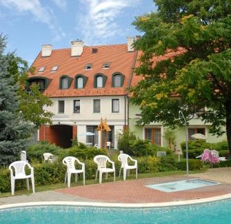 Keszthely Hotel | Abbázia Club Hotel Kék