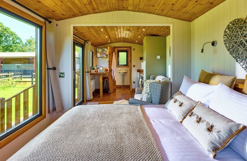 Wichenford Casa | Abberley Shepherds Hut - Ockeridge Rural Retreats
