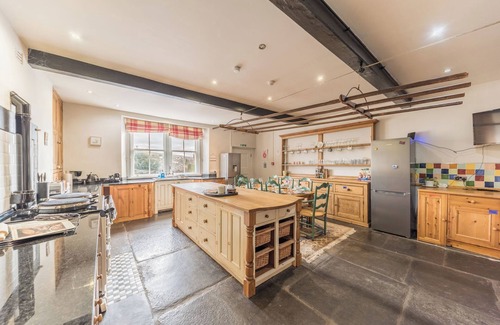 St Bees Cabaña | ABBEY FARM HOUSE, pet friendly, character holiday cottage in St Bees