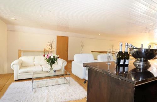 Netley Casa | Abbots Wood