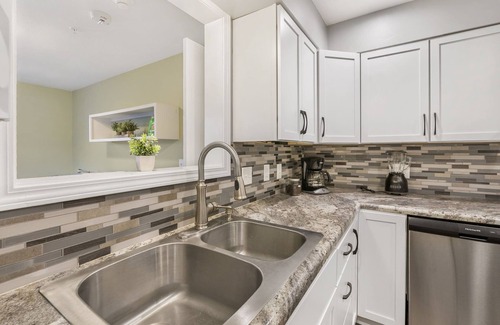 Downtown Branson Cabaña | Abby's Place | Close to attractions