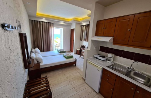 Agia Marina Hotel | Abella Hotel