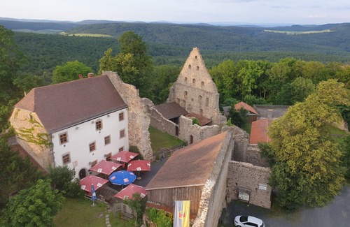 Ostheim Apartamento | Abenteuer und Erholung auf Schmidts Ferienhof in der Bayerischen Rhön