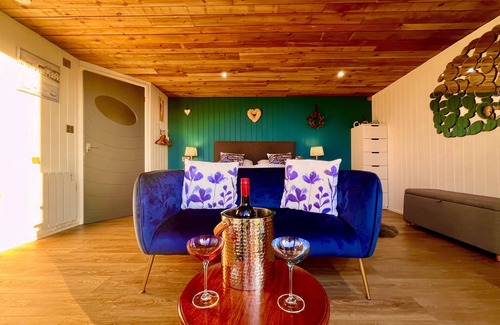 Aberaeron Cabina | Aberaeron Pods Luxury Accommodation