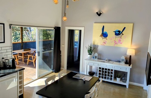 Curraweela Casa | Abercrombie Ridge - Lux LODGE and Spa Retreat - Pet-friendly