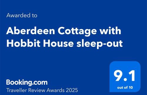 Tamahere Casa | Aberdeen Cottage with Hobbit House sleep-out