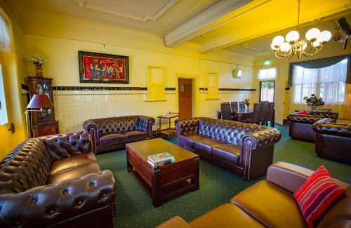 Abernethy Casa | Abernethy House